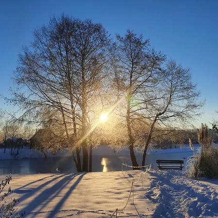 Exklusives Samyel Nyaraló *