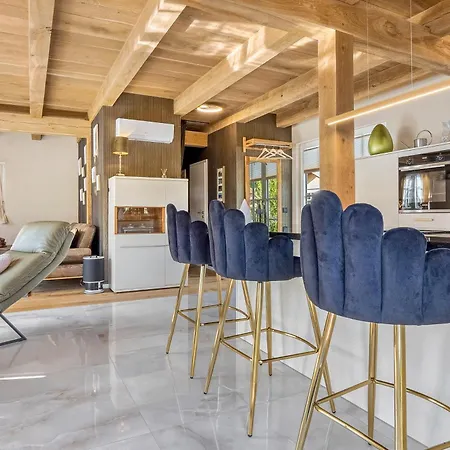 بيت للعطل Exklusives Samyel