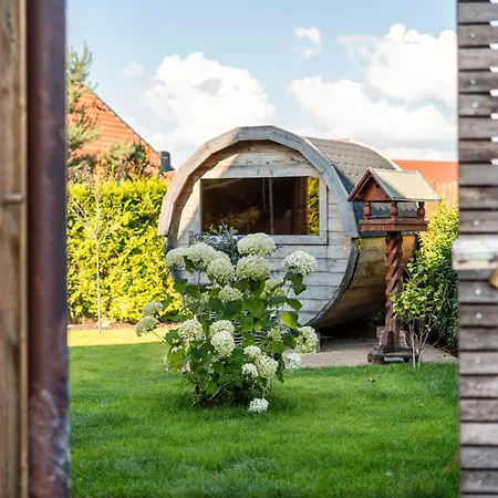 Exklusives Samyel Nyaraló *